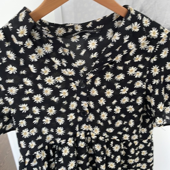 Zara black flower dress - Picture 2 of 3